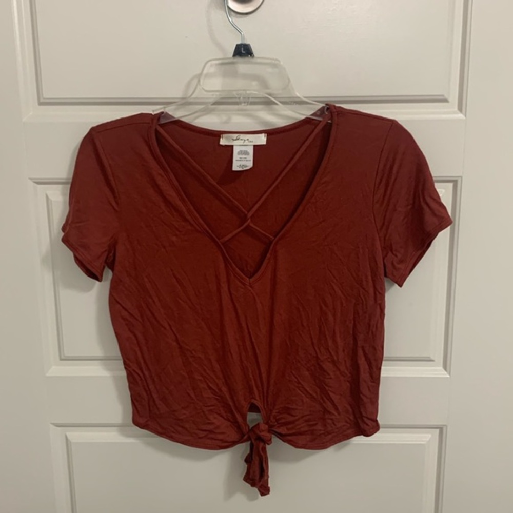 Sage USA - Cute Crop Top - Red -‎ Women’s size Medium